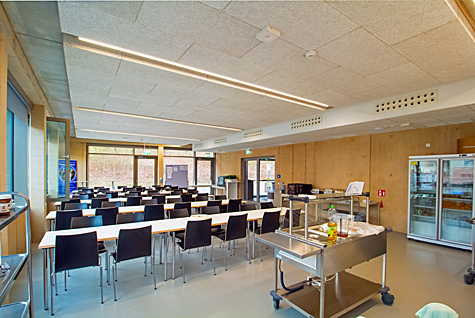 Das Bid zeigt den Speisesaal für die Internatsgäste.